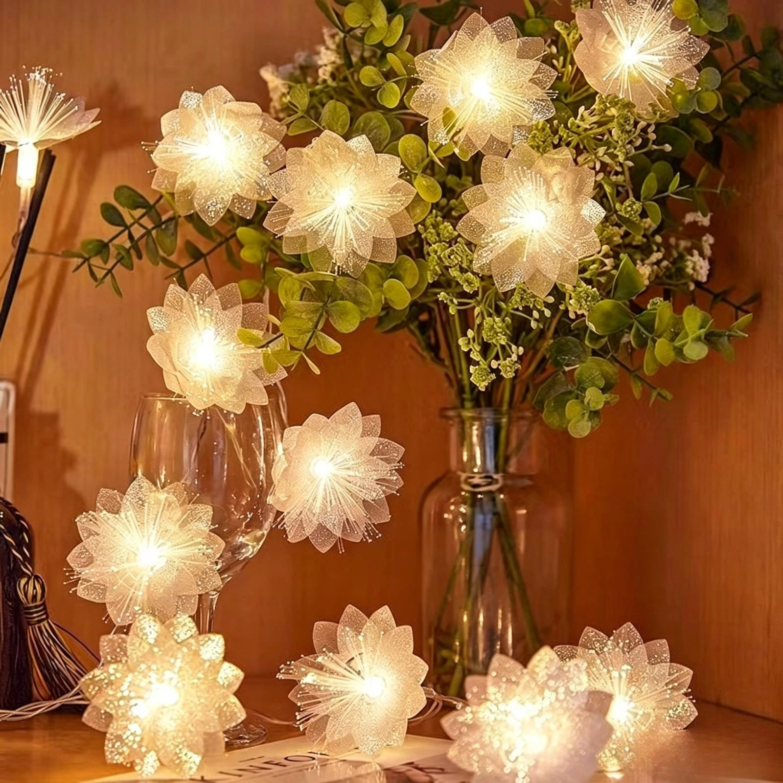 LED Fiber Optic Flower Fairy Lights String Lights Warm Ambient Lamp for Christmas Bedroom Indoor Outdoor Festival Decorations
LED Fiber Optic Flower Fairy Lights String Lights Warm Ambient Lamp for Christmas Bedroom Indoor Outdoor Festival Decorations