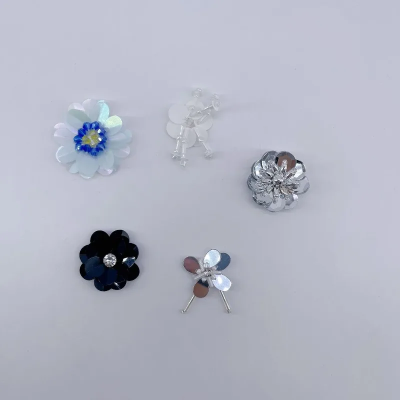 1 Piece Beaded Sequins Flower Shoe Charms for Clogs DIY Fashion Sparkly Lightweight Premium Elegant Daily Wear Gift Accessories
1 Piece Beaded Sequins Flower Shoe Charms for Clogs DIY Fashion Sparkly Lightweight Premium Elegant Daily Wear Gift Accessories