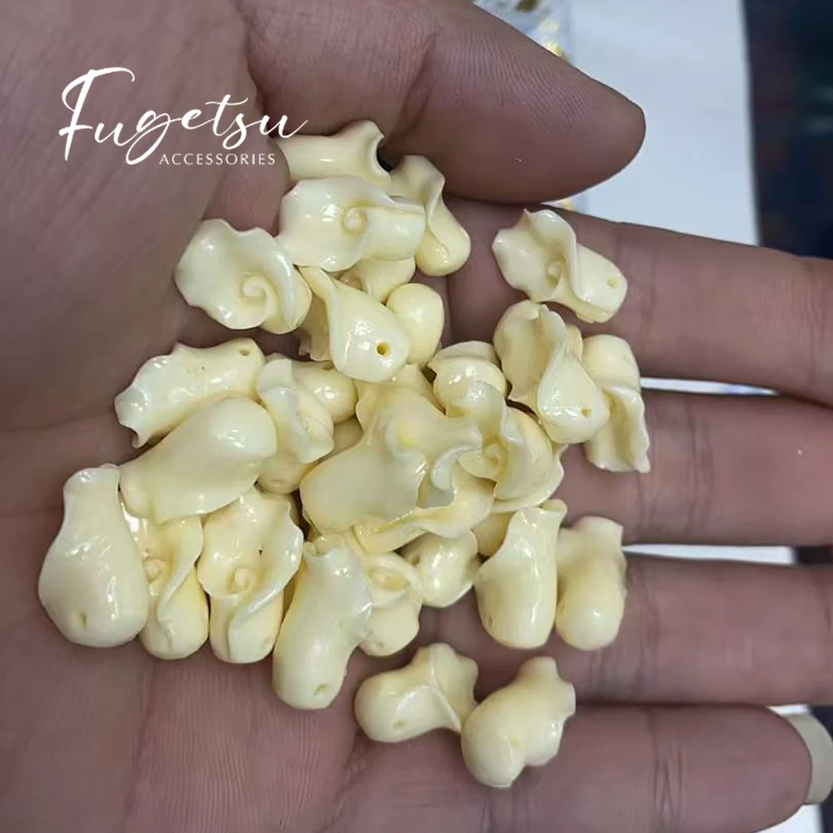 10Pcs DIY Loose Beads Shell Powder White Through Hole Beads For Jewelry Making DIY Earrings Necklace Accessory
10Pcs DIY Loose Beads Shell Powder White Through Hole Beads For Jewelry Making DIY Earrings Necklace Accessory