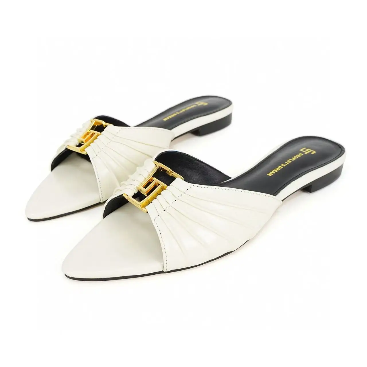 2025 new slippers for women's summer wear, flat bottomed, non slip, fashionable square buckle, internet celebrity, straight drag
2025 new slippers for women's summer wear, flat bottomed, non slip, fashionable square buckle, internet celebrity, straight drag