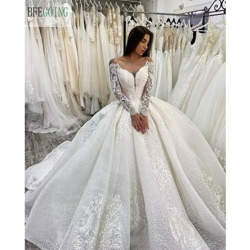 Lace Ball Gown Wedding Dresses Chapel Train Customized Long Sleeves V-Neck Appliques Beading Layered Skirt
Lace Ball Gown Wedding Dresses Chapel Train Customized Long Sleeves V-Neck Appliques Beading Layered Skirt