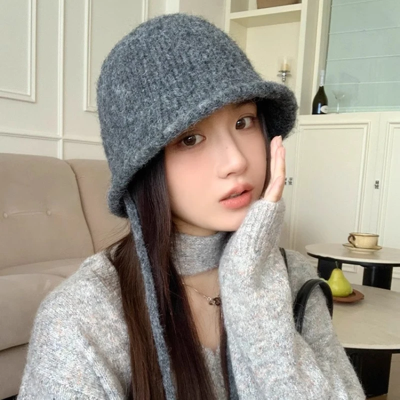 Korean Ins Simple Solid Color Strap Bucket Hats for Women Autumn and Winter Warm Versatile Show Face Small Casual Basin Cap
Korean Ins Simple Solid Color Strap Bucket Hats for Women Autumn and Winter Warm Versatile Show Face Small Casual Basin Cap