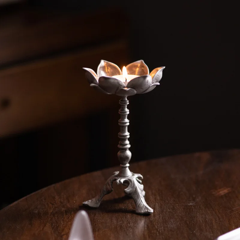 Vintage Lotus Flower Candle Holder, Rustic Metal Candlestick with Tripod Base, Zen Decorative Tealight Holder for Home Altar
Vintage Lotus Flower Candle Holder, Rustic Metal Candlestick with Tripod Base, Zen Decorative Tealight Holder for Home Altar