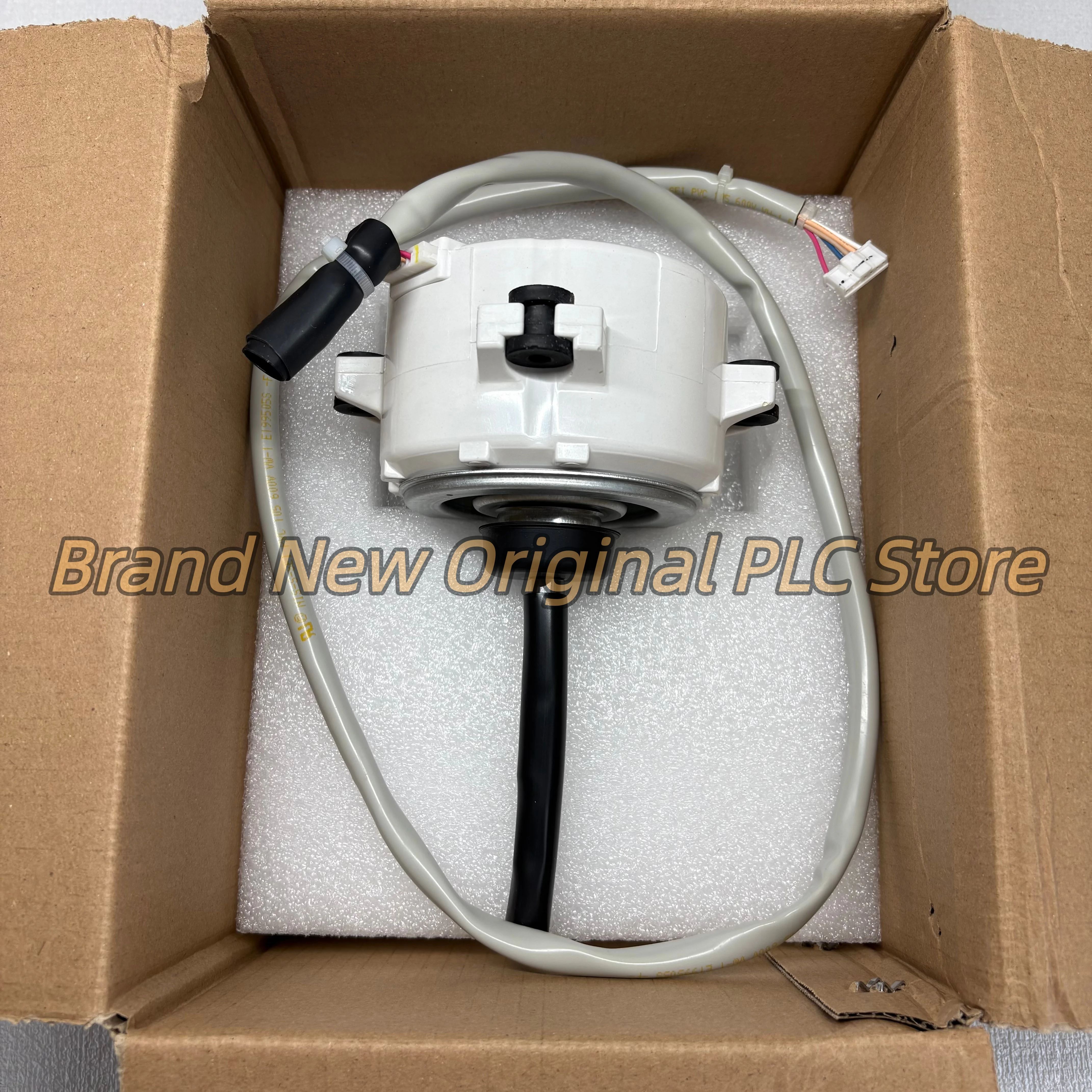 KFD-325-70-8A2 Brand DC325V 8P 70W New Brushless DC Air Conditioning Motor
KFD-325-70-8A2 Brand DC325V 8P 70W New Brushless DC Air Conditioning Motor