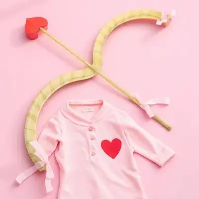 Cupid Bow and Arrow Set Foam Cupid Cosplay Prop Valentine's Day Photography Accessory Wedding Anniversary Decoration Gift
Cupid Bow and Arrow Set Foam Cupid Cosplay Prop Valentine's Day Photography Accessory Wedding Anniversary Decoration Gift