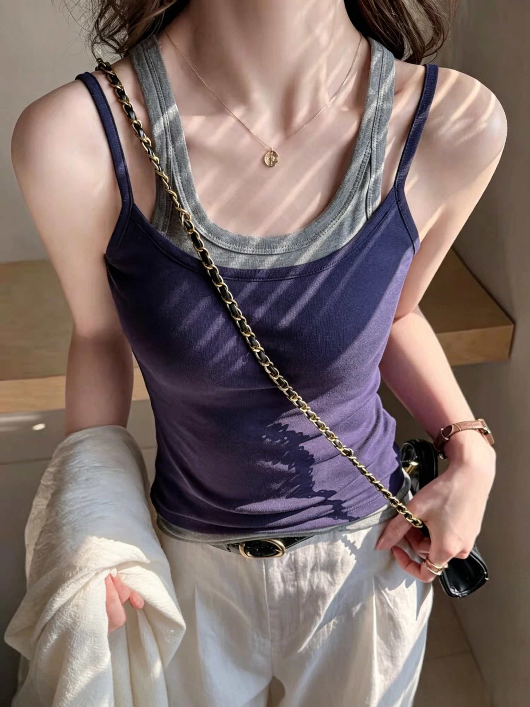 Women's Slim Fit Tank Top 95 Cotton Summer New Style Inner Wear Outer Wear Base Shirt Big Size Fat MM Casual Simple Design
Women's Slim Fit Tank Top 95 Cotton Summer New Style Inner Wear Outer Wear Base Shirt Big Size Fat MM Casual Simple Design