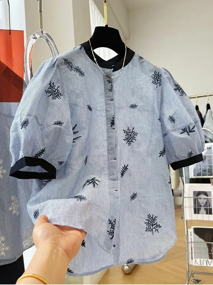 Contrasting Color O-neck Puff Short Sleeve Embroidery Single Breasted Shirt Women Loose White Blouses 2025 Summer
Contrasting Color O-neck Puff Short Sleeve Embroidery Single Breasted Shirt Women Loose White Blouses 2025 Summer