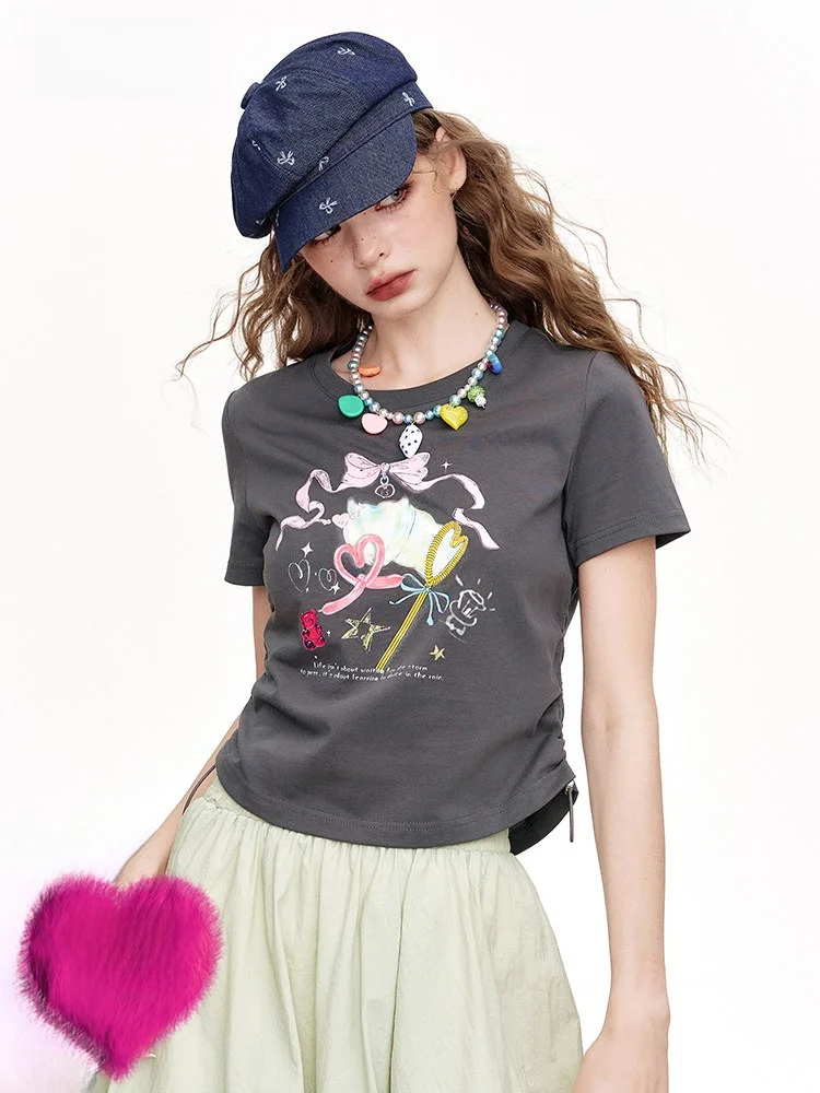 Slim Fit Short Sleeve T-Shirt Women Summer Cotton Printed Pocket Fairy's Pocket Dopaamine Fold Dream Knot Top
Slim Fit Short Sleeve T-Shirt Women Summer Cotton Printed Pocket Fairy's Pocket Dopaamine Fold Dream Knot Top