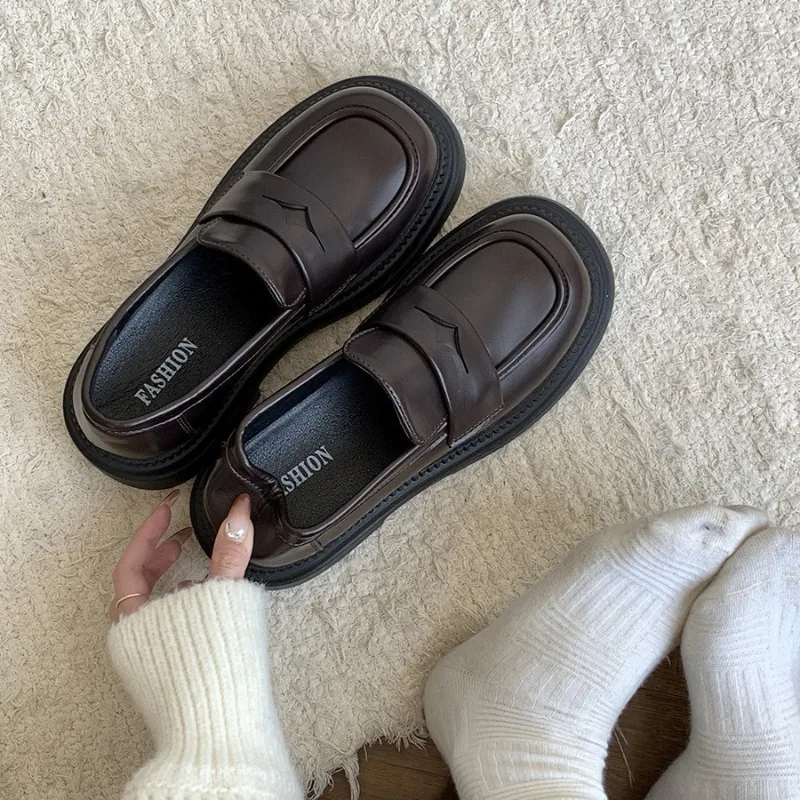 Luxury Black Leather Women Loafers Platform Slip on Shoes for Women 2024 Spring British Casual Flats Shoe Woman Low Heels
Luxury Black Leather Women Loafers Platform Slip on Shoes for Women 2024 Spring British Casual Flats Shoe Woman Low Heels
