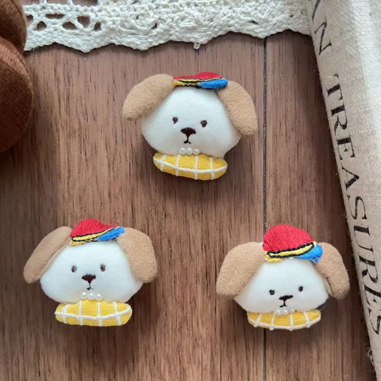 Cartoon Hat Puppy Hair Clip Brooch Pin DIY Stuffed Plush for Shoes Socks Hat Clothing Embellishment Premium
Cartoon Hat Puppy Hair Clip Brooch Pin DIY Stuffed Plush for Shoes Socks Hat Clothing Embellishment Premium