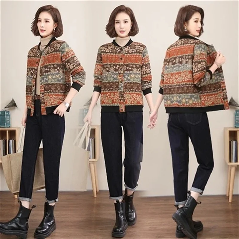Women's Coat 2025 Autumn/Winter New Loose Artistic Retro Mom Cotton Short Thick Jacket Small Cotton Jacket Cardigan Commuting WF
Women's Coat 2025 Autumn/Winter New Loose Artistic Retro Mom Cotton Short Thick Jacket Small Cotton Jacket Cardigan Commuting WF