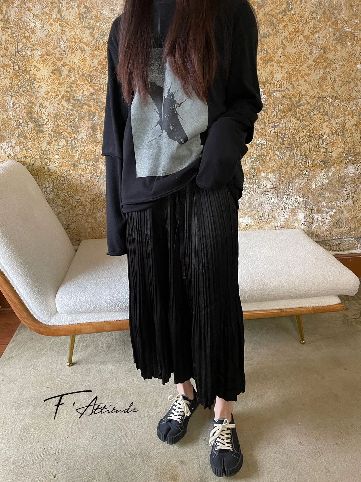 Loose Long Sve round Ne Moth T-irt Casual Sle Women's Top Printed Design Spring Faion Ladies' Sweatirt
Loose Long Sve round Ne Moth T-irt Casual Sle Women's Top Printed Design Spring Faion Ladies' Sweatirt