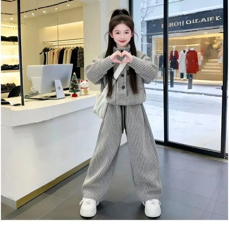 Unisex 2026 New Spring Fall Korean Texture Fashion Girls Kids Stylish Versatile Set
Unisex 2026 New Spring Fall Korean Texture Fashion Girls Kids Stylish Versatile Set