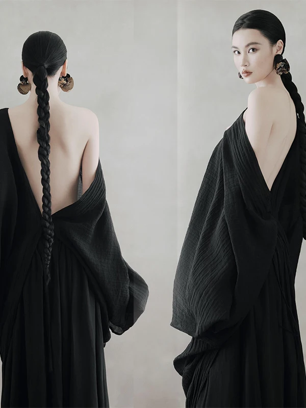Black Backless Dress Women's Retro National Style Art Photography Studio New Zen Style Clothing High-End Sensation Gown
Black Backless Dress Women's Retro National Style Art Photography Studio New Zen Style Clothing High-End Sensation Gown