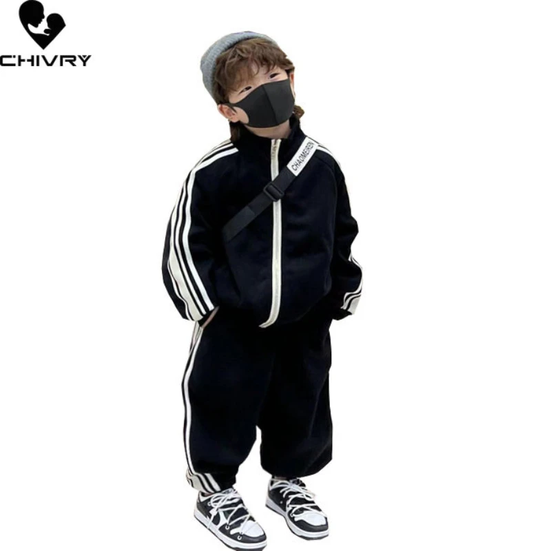 New 2023 Kids Fashion Clothing Sets Spring Autumn Boys Casual Side Stripe Zipper Jackets with Pants Children Sports Suit Clothes
New 2023 Kids Fashion Clothing Sets Spring Autumn Boys Casual Side Stripe Zipper Jackets with Pants Children Sports Suit Clothes
