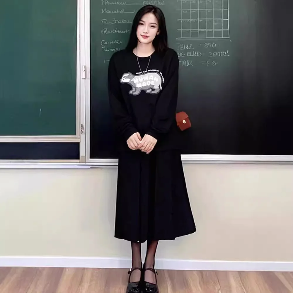 Clotty Team Humanmade Sausage Dog Couple Long Sleeve T-shirt Autumn/Winter Top Base Shirt
Clotty Team Humanmade Sausage Dog Couple Long Sleeve T-shirt Autumn/Winter Top Base Shirt