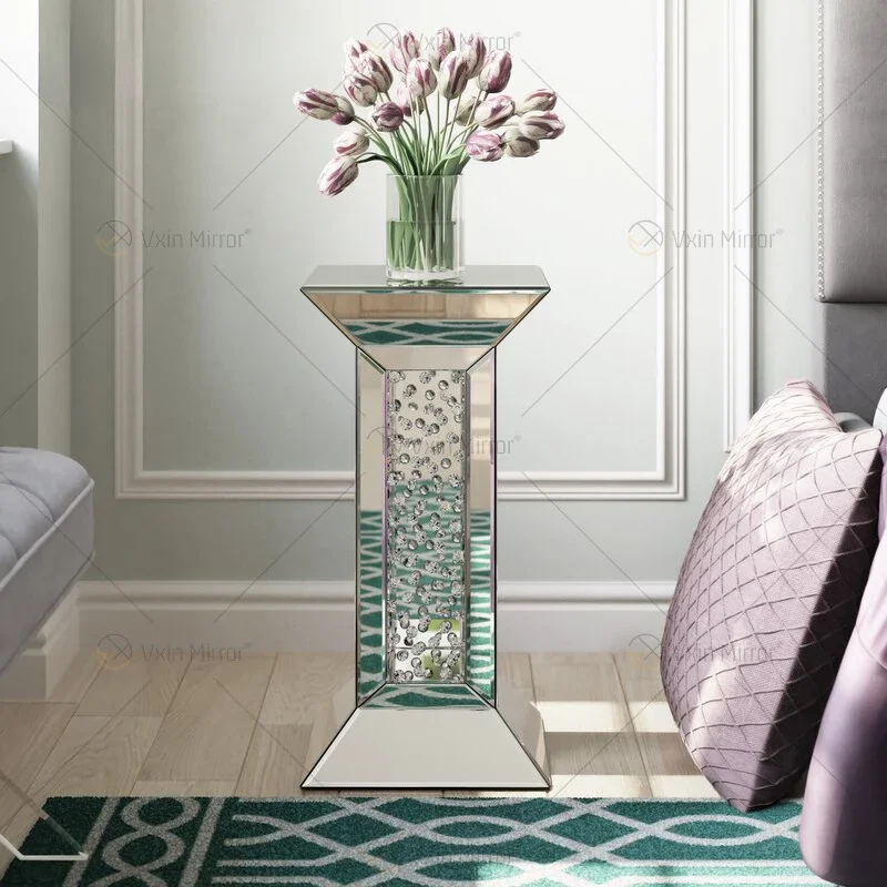 Factory direct sale sofa side table light mirror coffee table with drill glass corner several living room decoration table
Factory direct sale sofa side table light mirror coffee table with drill glass corner several living room decoration table