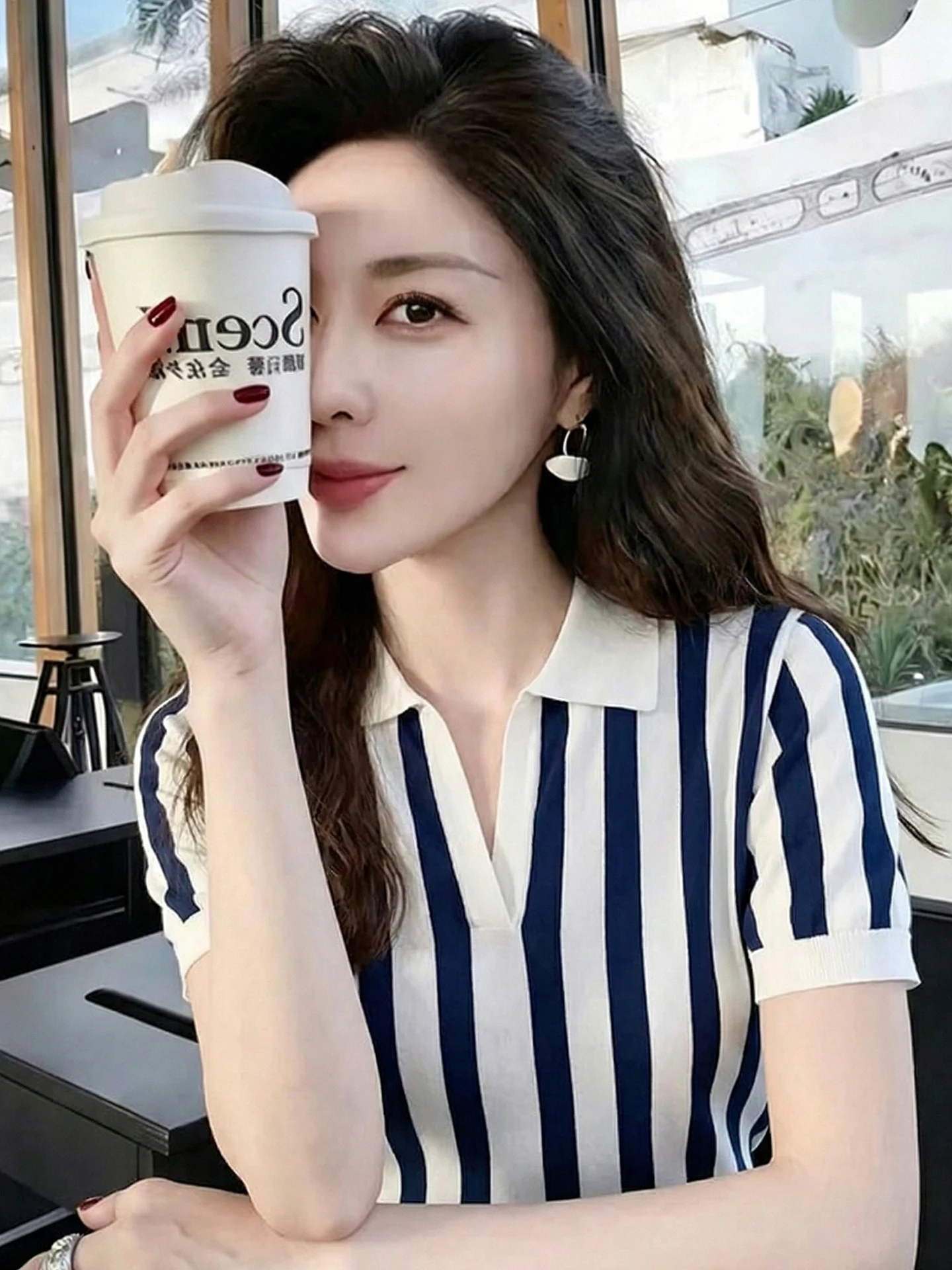 Chic Korean Style Short Sleeve T-Shirt Color Block Striped Design Slimming Summer Top for Women Trendy Commute Fashion
Chic Korean Style Short Sleeve T-Shirt Color Block Striped Design Slimming Summer Top for Women Trendy Commute Fashion