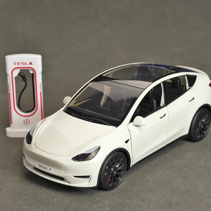 1:24 Model y Alloy Die Cast Toy Car Model Sound and Light Children's Toy Collectibles Birthday gift
1:24 Model y Alloy Die Cast Toy Car Model Sound and Light Children's Toy Collectibles Birthday gift