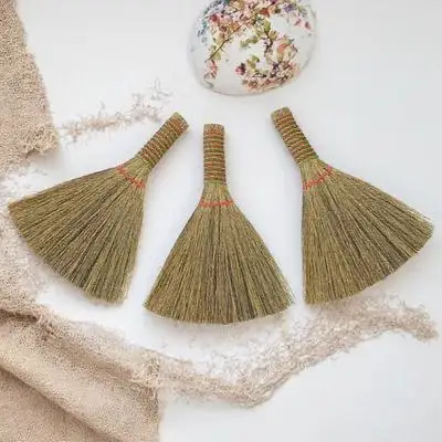 3Pcs Desktop Broom Small Short Handle Dust Brush Efficient Portable Cleaning Supplies for Home Car Office Furniture
3Pcs Desktop Broom Small Short Handle Dust Brush Efficient Portable Cleaning Supplies for Home Car Office Furniture