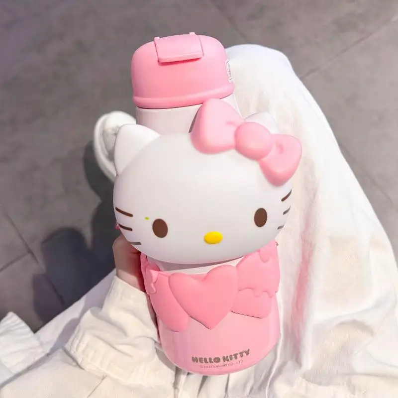 Sanrio Melody мультяшная соломенная изолированная кружка, новая школьная специальная милая портативная чашка для воды большой емкости, подарок на день рождения для девочек
Sanrio Melody мультяшная соломенная изолированная кружка, новая школьная специальная милая портативная чашка для воды большой емкости, подарок на день рождения для девочек
