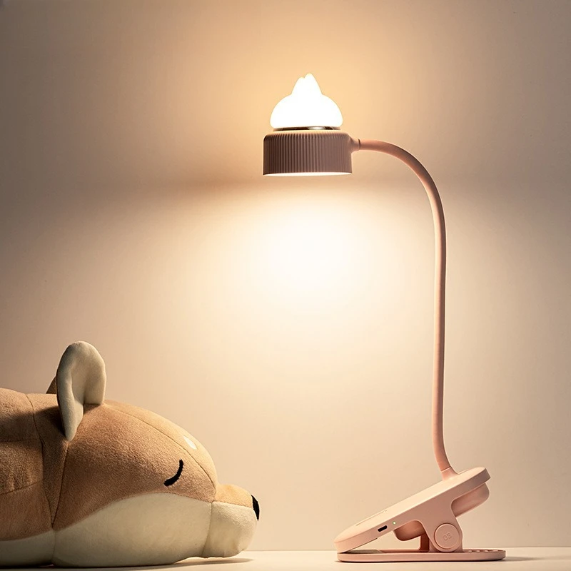 Креативная кошачья светодиодная защита глаз, зажим для чтения, настольная лампа с зарядкой через USB, прикроватная ночная лампа для студенческого общежития
Креативная кошачья светодиодная защита глаз, зажим для чтения, настольная лампа с зарядкой через USB, прикроватная ночная лампа для студенческого общежития