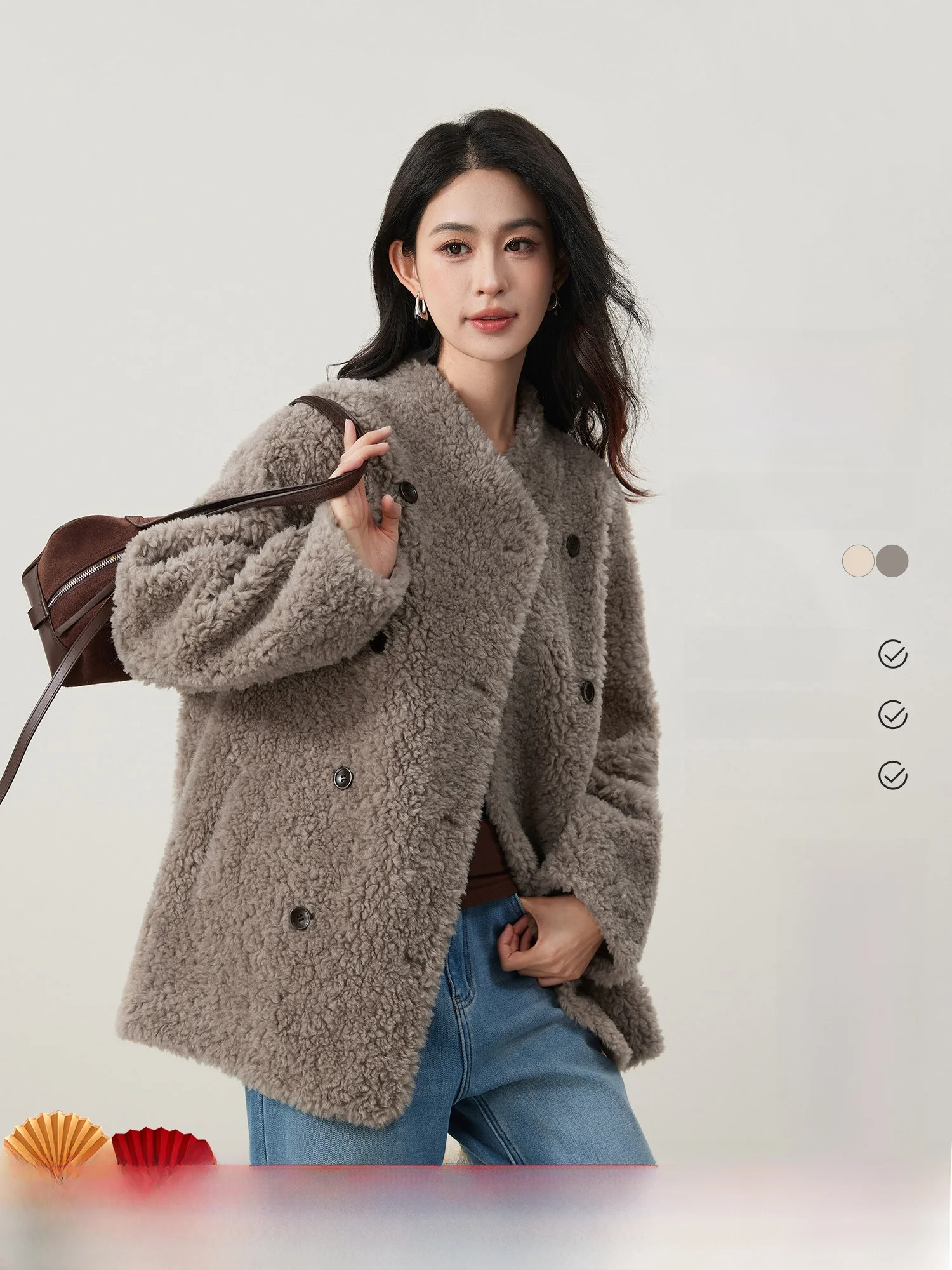 Женское шерстяное двубортное пальто с мехом, H-образный воротник-стойка, зимняя верхняя одежда, модное универсальное утепленное женское пальто
Женское шерстяное двубортное пальто с мехом, H-образный воротник-стойка, зимняя верхняя одежда, модное универсальное утепленное женское пальто