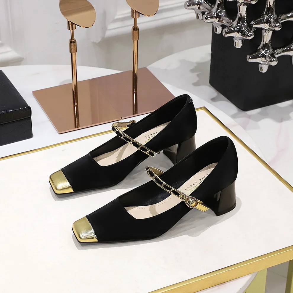 Women Pumps Shoese Temperament Shoes Thick Middle Heel Light Mouth Color Blocked Splicing Square Metal Chain Straight High Heels
Women Pumps Shoese Temperament Shoes Thick Middle Heel Light Mouth Color Blocked Splicing Square Metal Chain Straight High Heels