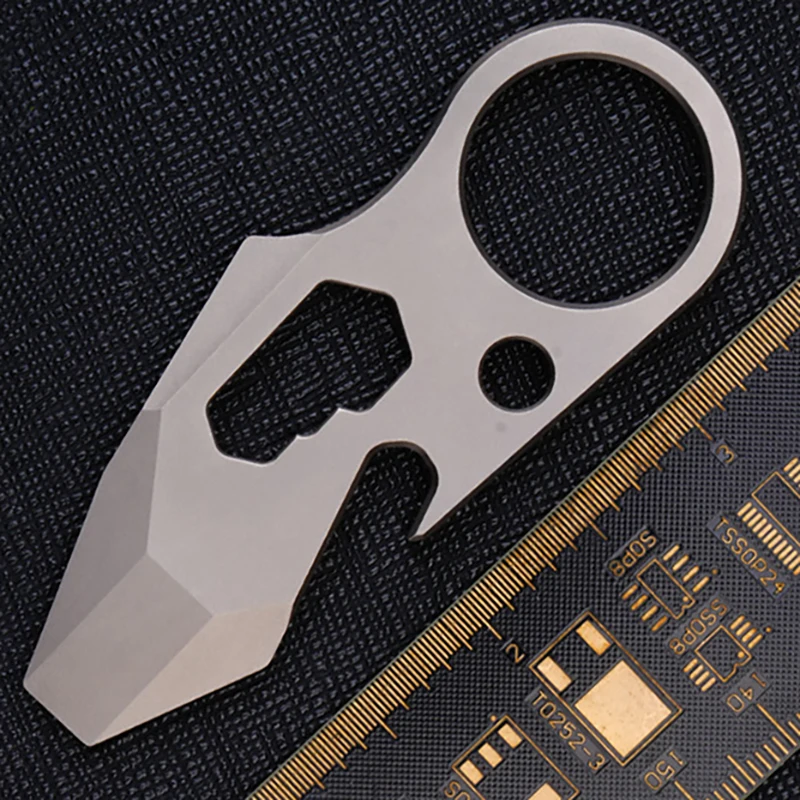 Titanium Alloy Crowbar EDC Multifunctional Gadget Bottle Opener Keychain Accessories Portable Outdoor Tool
Titanium Alloy Crowbar EDC Multifunctional Gadget Bottle Opener Keychain Accessories Portable Outdoor Tool