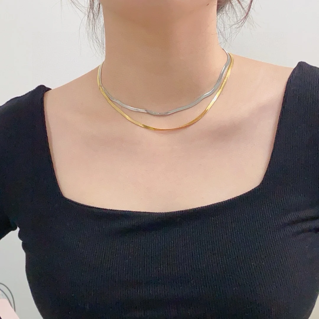 Classic Minimalist Fashion Elegant Gold Silver Metal Stainless Steel Necklace Woman Snake Chain Accessory Jewelry Woman
Classic Minimalist Fashion Elegant Gold Silver Metal Stainless Steel Necklace Woman Snake Chain Accessory Jewelry Woman