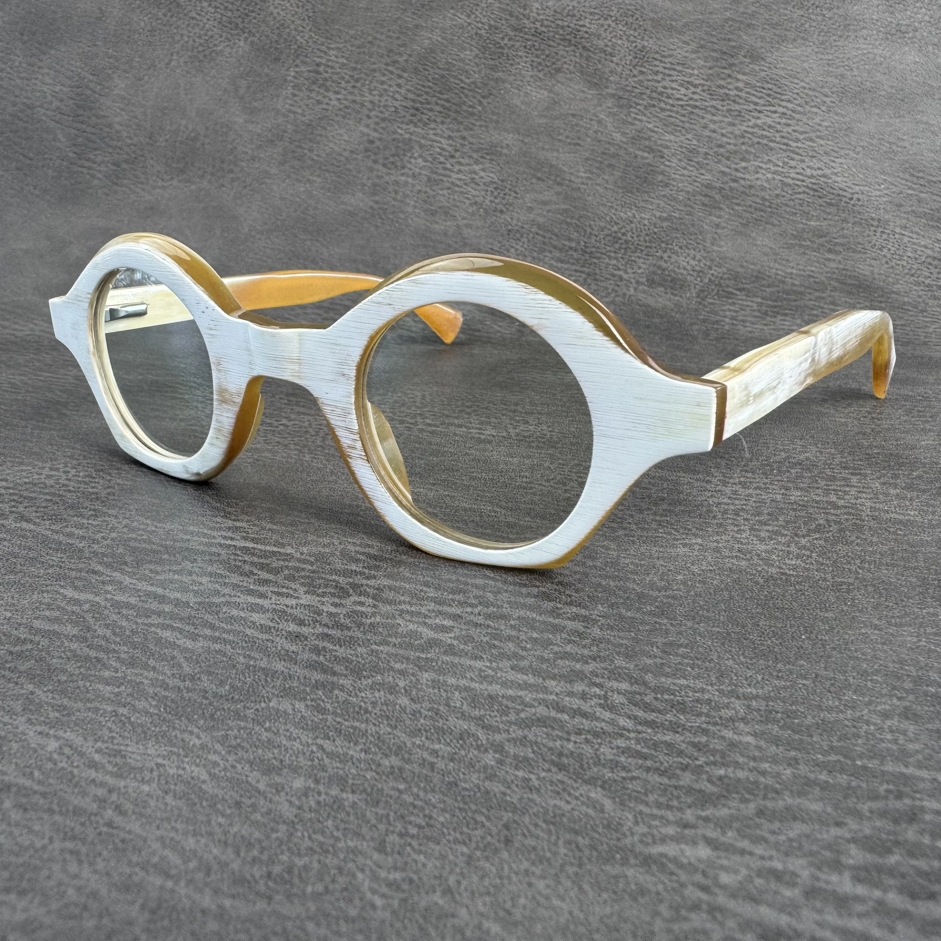Eyeglass Frames Round Vintage Customize Unique Handmade White Horn Prescription Eyeglasses Optical Lens Men's Glasses Frame
Eyeglass Frames Round Vintage Customize Unique Handmade White Horn Prescription Eyeglasses Optical Lens Men's Glasses Frame