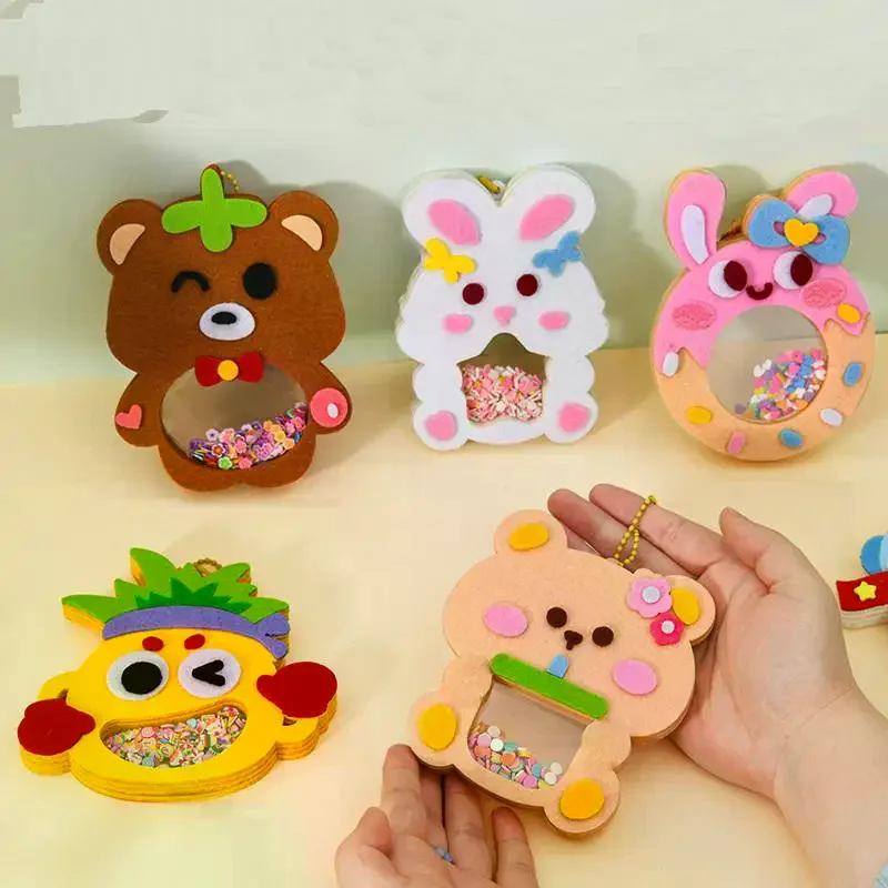 Набор для творчества: 4 шт. шейкер-пазлов, мультяшные нетканые подвески-шейкеры, материалы для самостоятельного изготовления, легко приклеиваемые аксессуары, поделки ручной работы для детей
Набор для творчества: 4 шт. шейкер-пазлов, мультяшные нетканые подвески-шейкеры, материалы для самостоятельного изготовления, легко приклеиваемые аксессуары, поделки ручной работы для детей