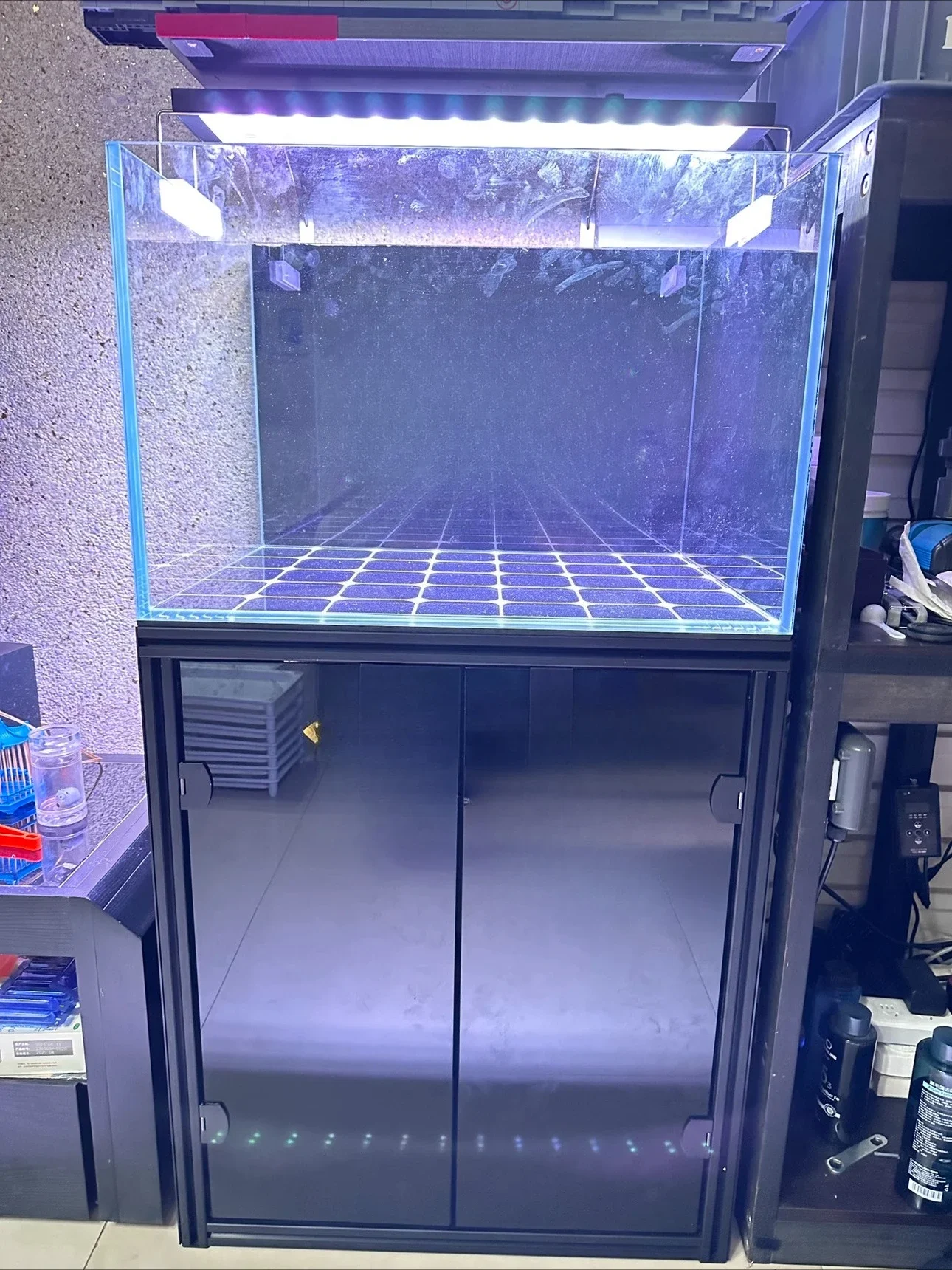 bottom cabinet aluminum profile shelf multi-layer load-bearing fish tank glass door custom cabinet door
bottom cabinet aluminum profile shelf multi-layer load-bearing fish tank glass door custom cabinet door
