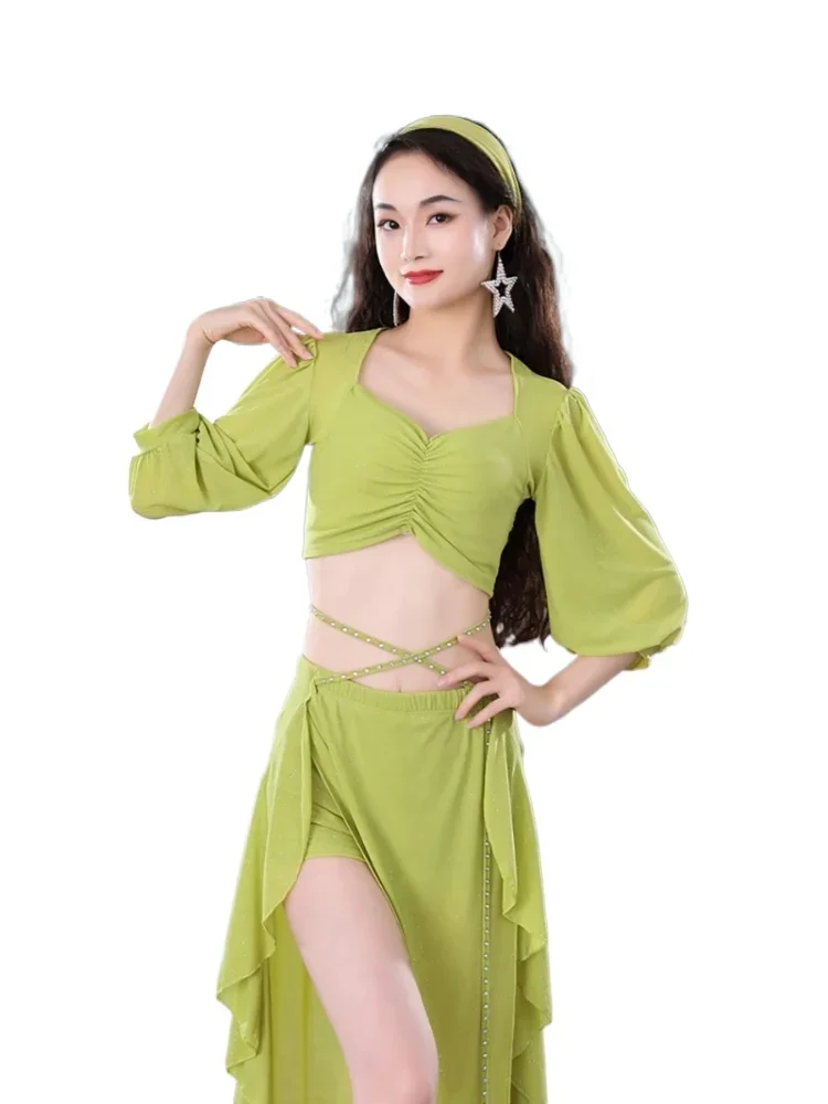 Belly Dance Performance Clothings 2 Pcs Set Top and Skirt For Adult Women Practice Clothes Outfit Stage Performance Costume 
Belly Dance Performance Clothings 2 Pcs Set Top and Skirt For Adult Women Practice Clothes Outfit Stage Performance Costume