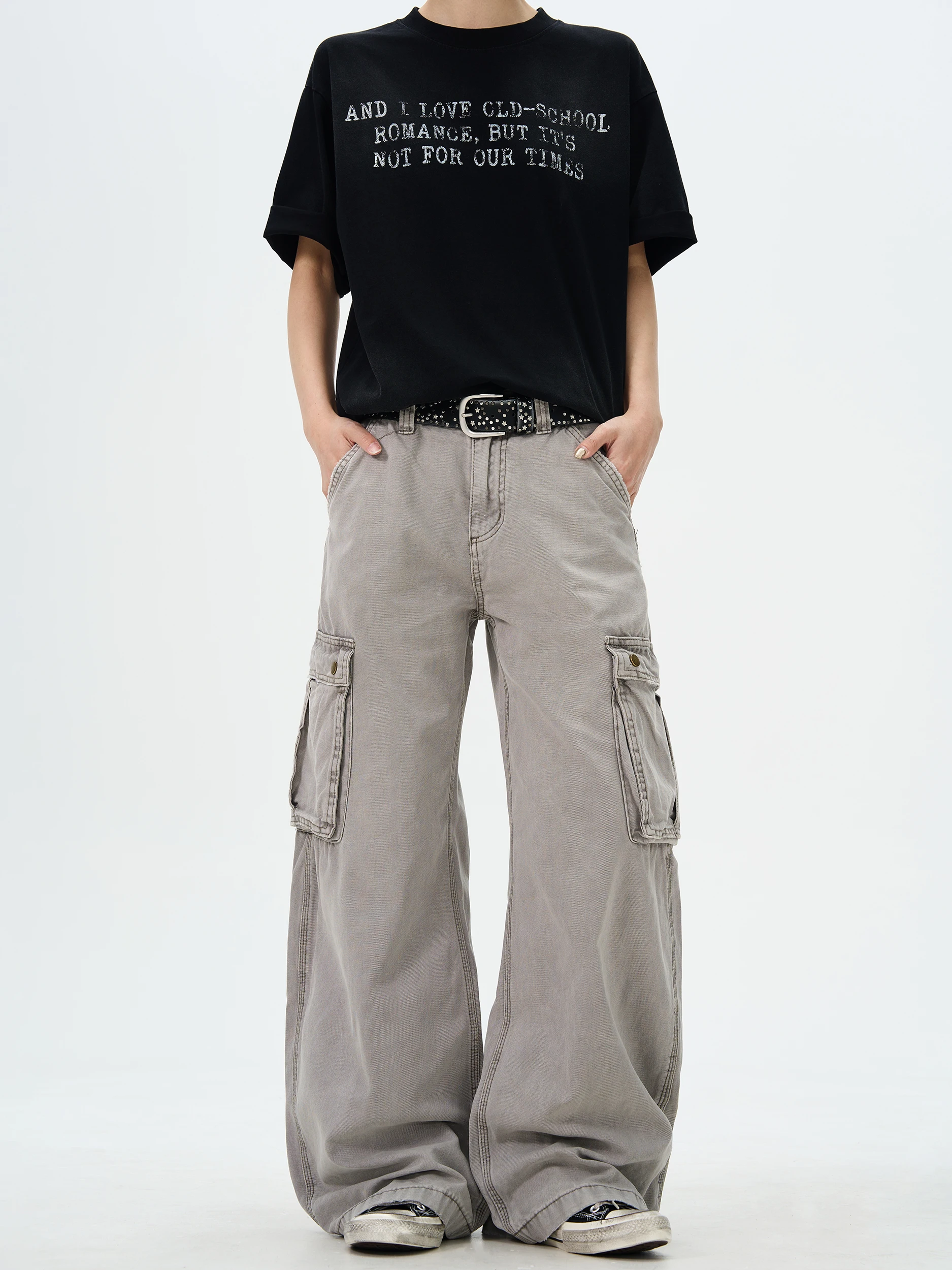 Винтажные рабочие брюки с несколькими карманами, мужские и женские повседневные универсальные брюки высокого класса для отдыха, модные длинные брюки
Винтажные рабочие брюки с несколькими карманами, мужские и женские повседневные универсальные брюки высокого класса для отдыха, модные длинные брюки