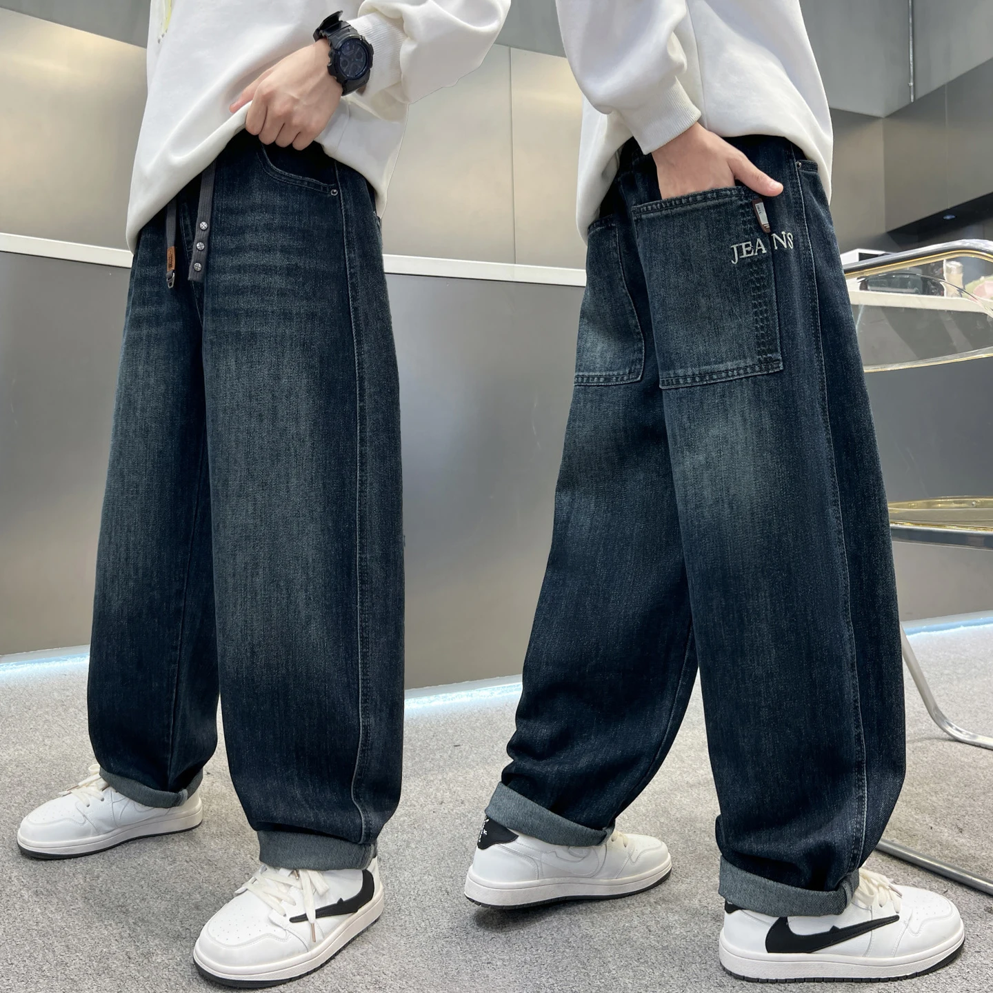 Child Autumn Insulated Jeans Trousers Kids Stylish Vintage Dark Blue Jeans for Teens Boy Loose High Street Straight Denim Pants
Child Autumn Insulated Jeans Trousers Kids Stylish Vintage Dark Blue Jeans for Teens Boy Loose High Street Straight Denim Pants