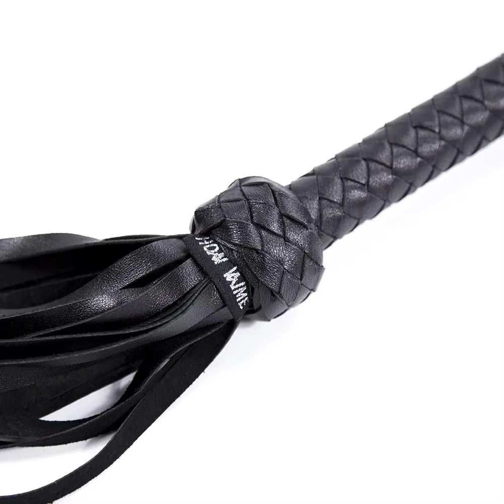 87CM Genuine Sheepskin Leather Horse Whip,Sheepskin Suede Flogger Cowhide Horse Riding Whip Handle
87CM Genuine Sheepskin Leather Horse Whip,Sheepskin Suede Flogger Cowhide Horse Riding Whip Handle