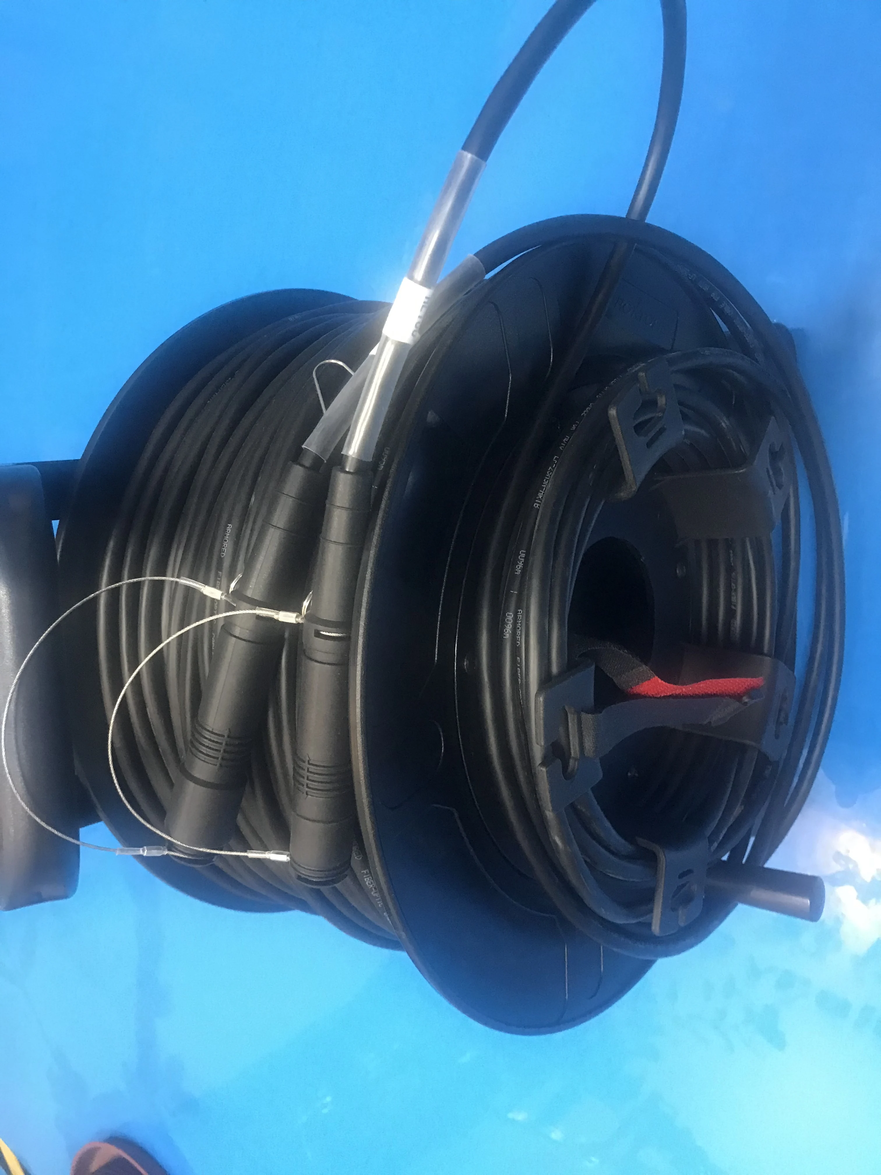 Broadcast Camera Cable 3k.93c SMPTE 50M Cable SMPTE Compatible For HDTV connection
Broadcast Camera Cable 3k.93c SMPTE 50M Cable SMPTE Compatible For HDTV connection