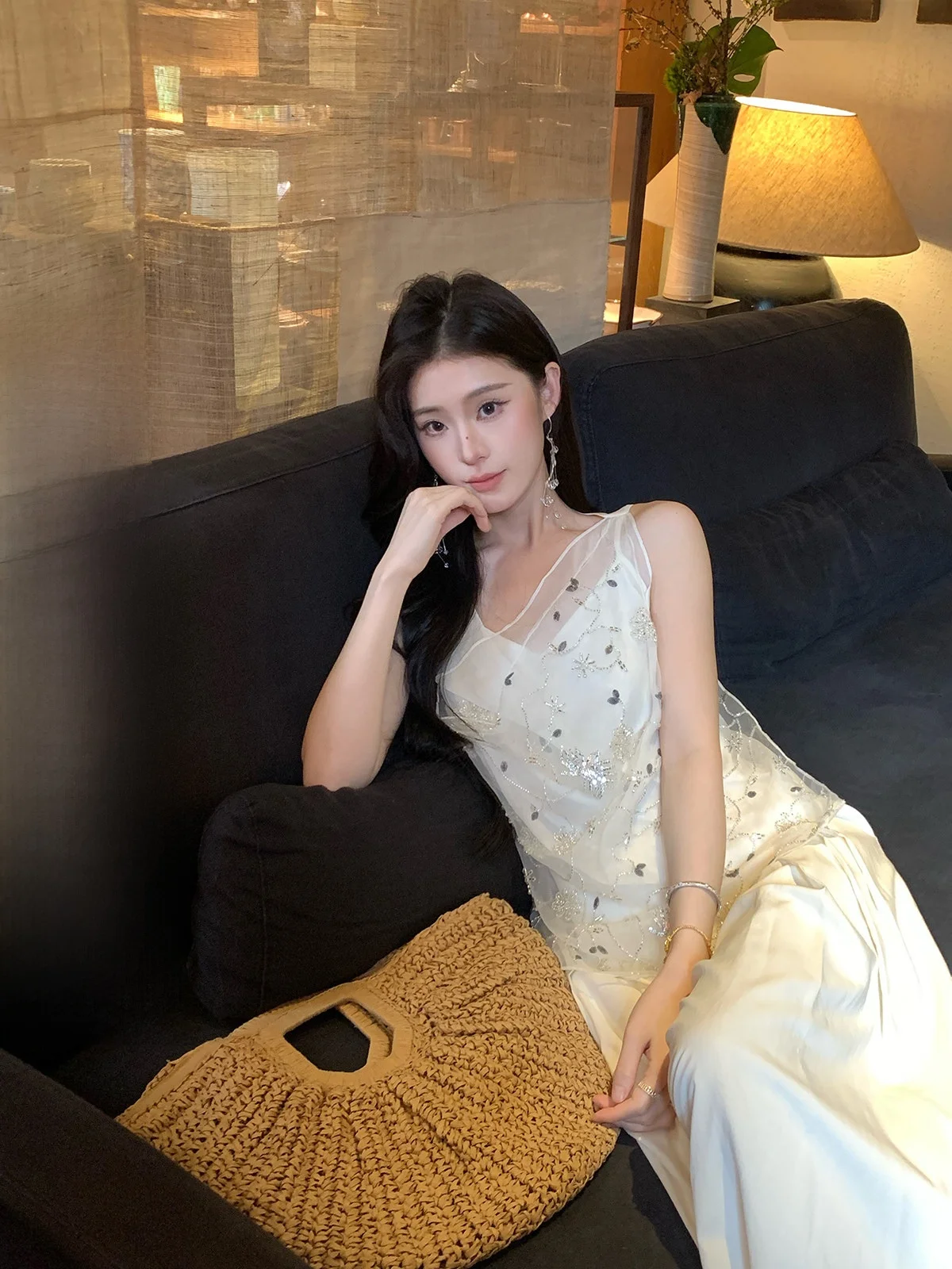 Iceolloxy Beautiful Beaded Strapless Vest Women's Outerwear Spring 2026 Thin Lace Top No Sleeve Flip Collar Mid-Length
Iceolloxy Beautiful Beaded Strapless Vest Women's Outerwear Spring 2026 Thin Lace Top No Sleeve Flip Collar Mid-Length