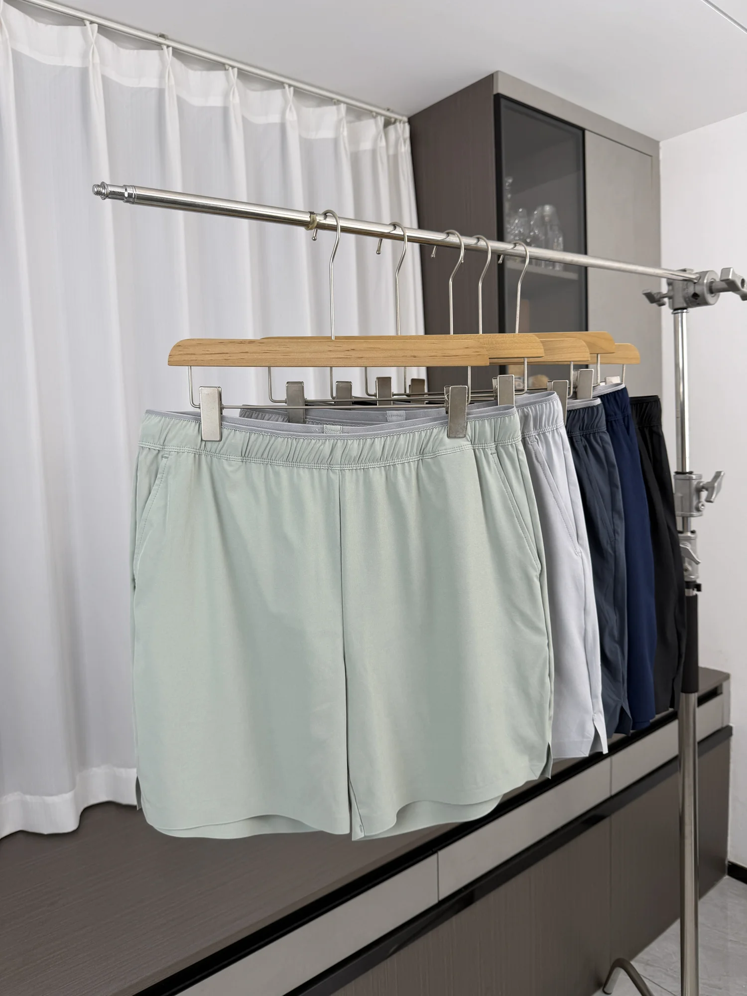 Lightweight Breathable Quick Dry Outdoor Men's Sport Shorts Knitted Loose Fit Straight Leg Casual Pants Summer Season
Lightweight Breathable Quick Dry Outdoor Men's Sport Shorts Knitted Loose Fit Straight Leg Casual Pants Summer Season