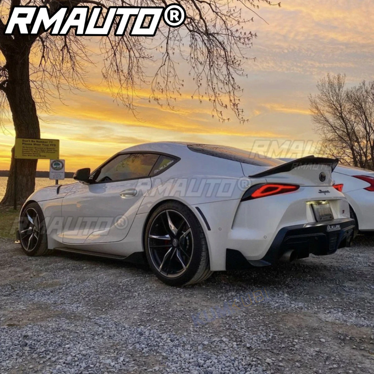 Задний спойлер Supra A90 A91 из настоящего углеродного волокна, багажник, багажник, губа, комплект кузова для Toyota Supra A90 A91 2019-2022, автомобильные аксессуары
Задний спойлер Supra A90 A91 из настоящего углеродного волокна, багажник, багажник, губа, комплект кузова для Toyota Supra A90 A91 2019-2022, автомобильные аксессуары