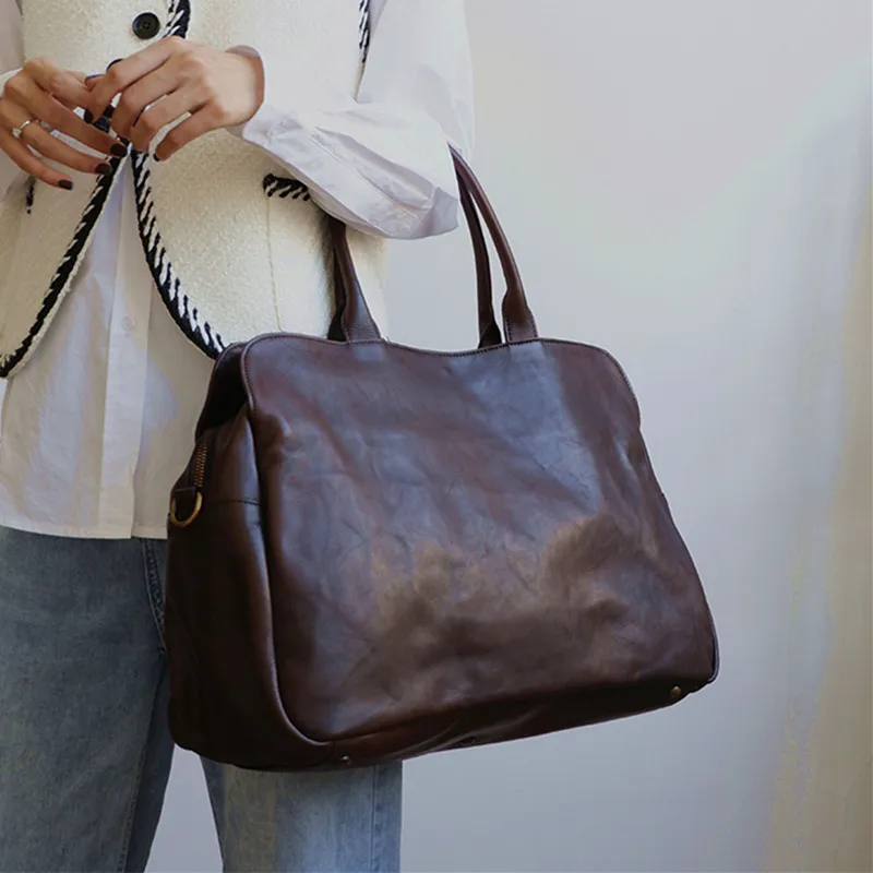 Soft Genuine Leather Women Handbag Big Tote Bag Female Laptop Commuter Portable Travel Bag Business Luggage Bags 2025 New
Soft Genuine Leather Women Handbag Big Tote Bag Female Laptop Commuter Portable Travel Bag Business Luggage Bags 2025 New