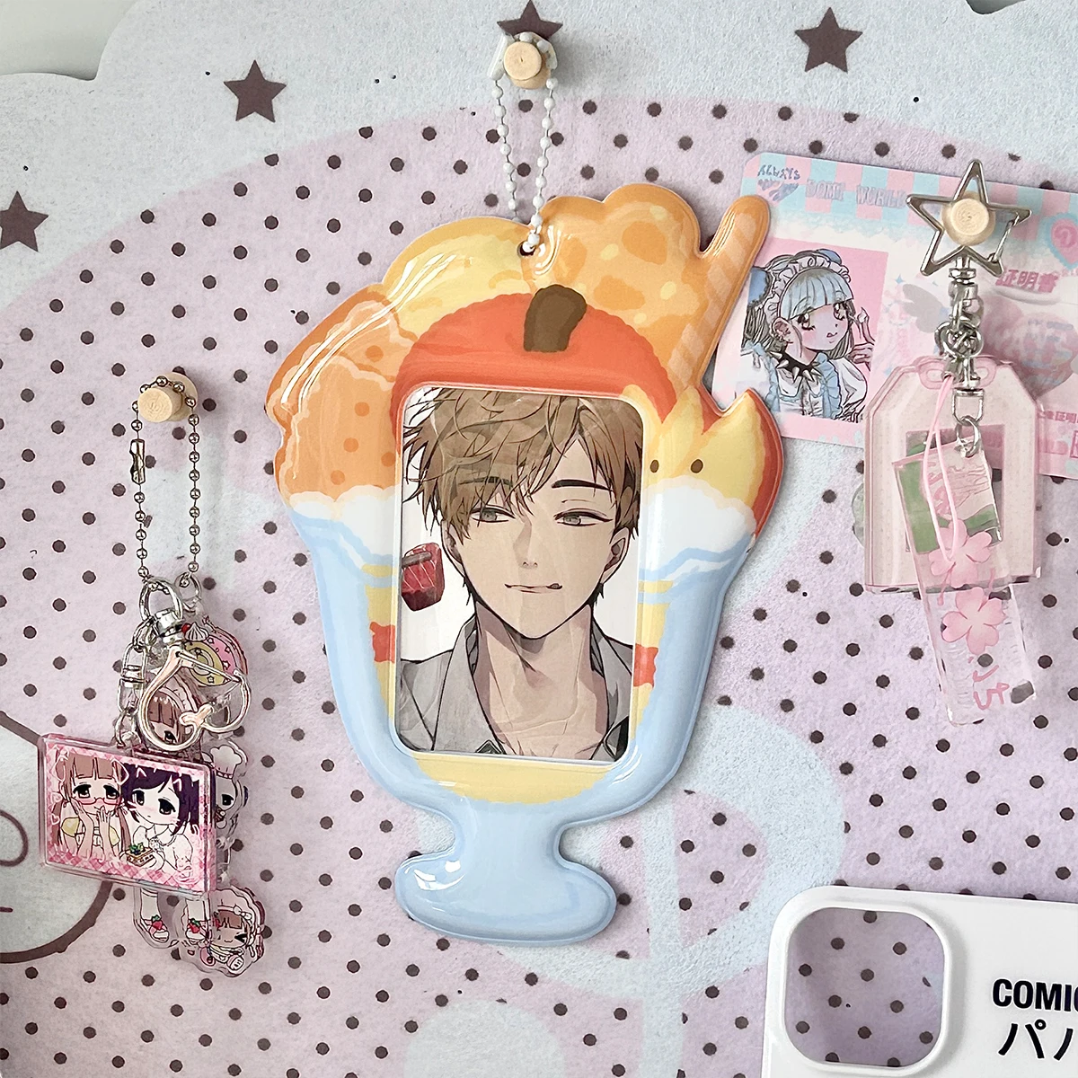 3-дюймовый держатель для фотокарты Kpop, защитный рукав для удостоверения личности, чашка для мороженого, милый брелок для хранения карточек еды в кампусе, кулон
3-дюймовый держатель для фотокарты Kpop, защитный рукав для удостоверения личности, чашка для мороженого, милый брелок для хранения карточек еды в кампусе, кулон