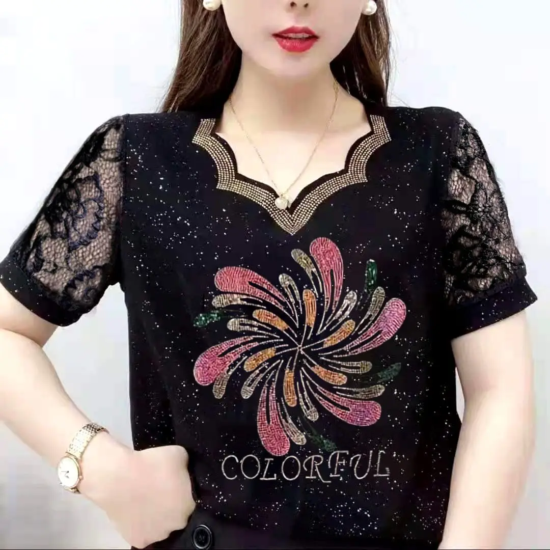 Lace Short Sleeved Women's New Women Hot Diamond T-shirt Korean Version Patchwork Half Sleeved Black Middle-aged Mom Summer Top
Lace Short Sleeved Women's New Women Hot Diamond T-shirt Korean Version Patchwork Half Sleeved Black Middle-aged Mom Summer Top