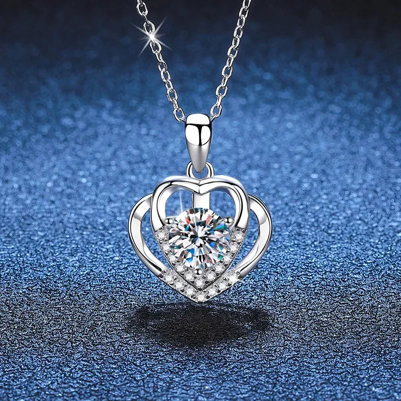 S925 Silver 1ct D Color Moissanite Heart Necklace for Women Fine Jewelry Platinum Plated Diamond Charm Necklaces Pass Test
S925 Silver 1ct D Color Moissanite Heart Necklace for Women Fine Jewelry Platinum Plated Diamond Charm Necklaces Pass Test