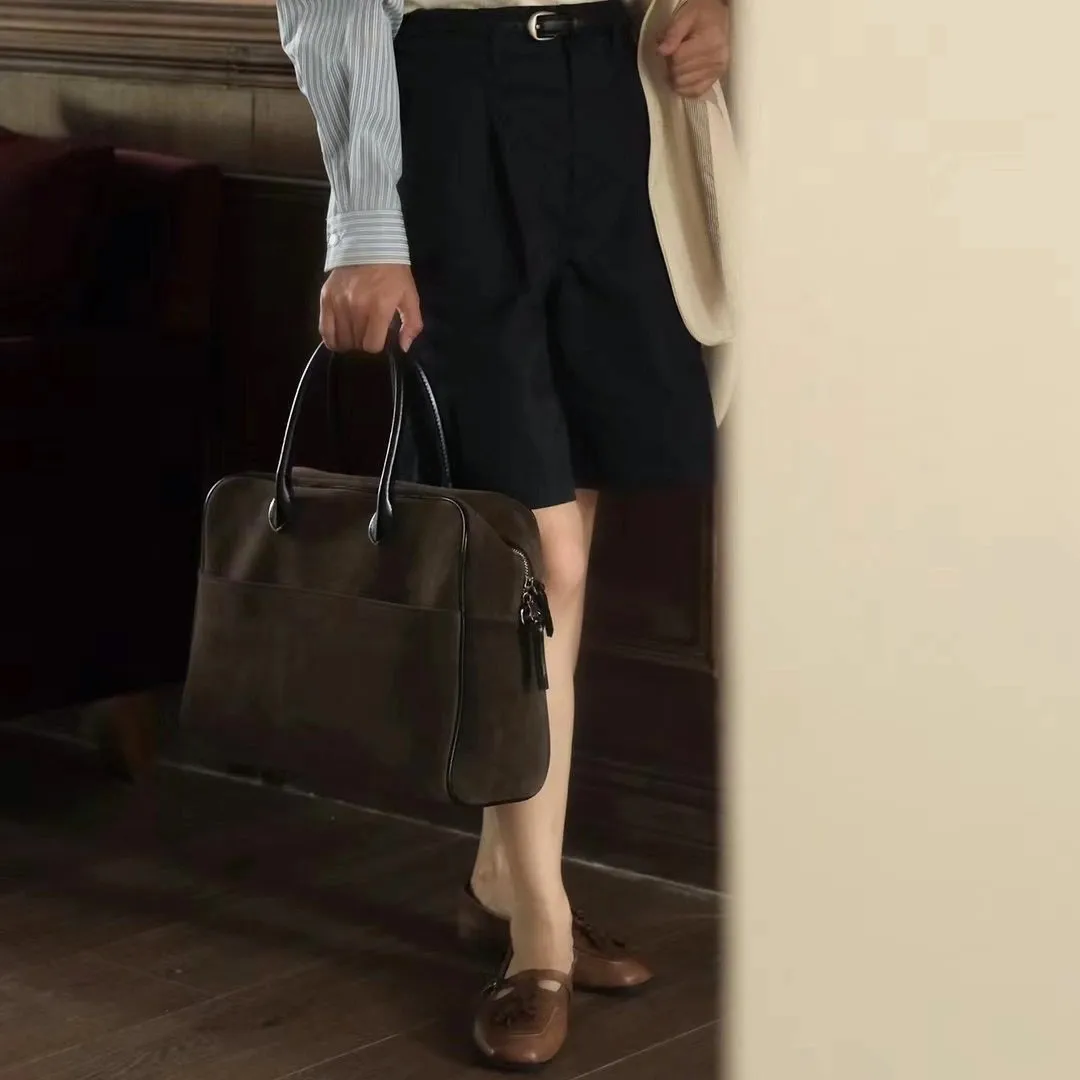 New Frosted Suede Leather Handbag for Women, Single Shoulder Tote Bag, Versatile Large Capacity, Briefcase
New Frosted Suede Leather Handbag for Women, Single Shoulder Tote Bag, Versatile Large Capacity, Briefcase