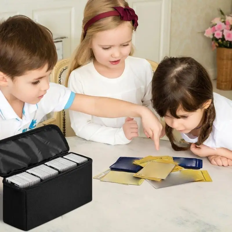 M5TC Trading Card Storage Bag Folding Gathering Card Toy Container with 3 Dividers Card Storage Case Game Card Collectors
M5TC Trading Card Storage Bag Folding Gathering Card Toy Container with 3 Dividers Card Storage Case Game Card Collectors