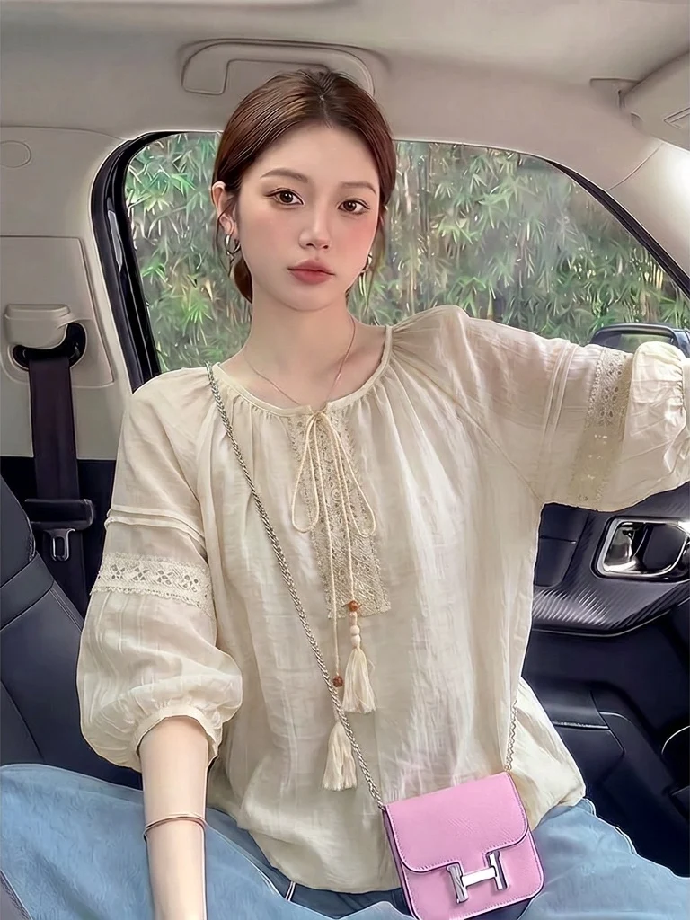 Bohemian Lace Hollow out Chiffon Shoulder Shirt Women's Summer New plus Size Doll Top Korean Style Loose Fit round Neck Short...
Bohemian Lace Hollow out Chiffon Shoulder Shirt Women's Summer New plus Size Doll Top Korean Style Loose Fit round Neck Short...