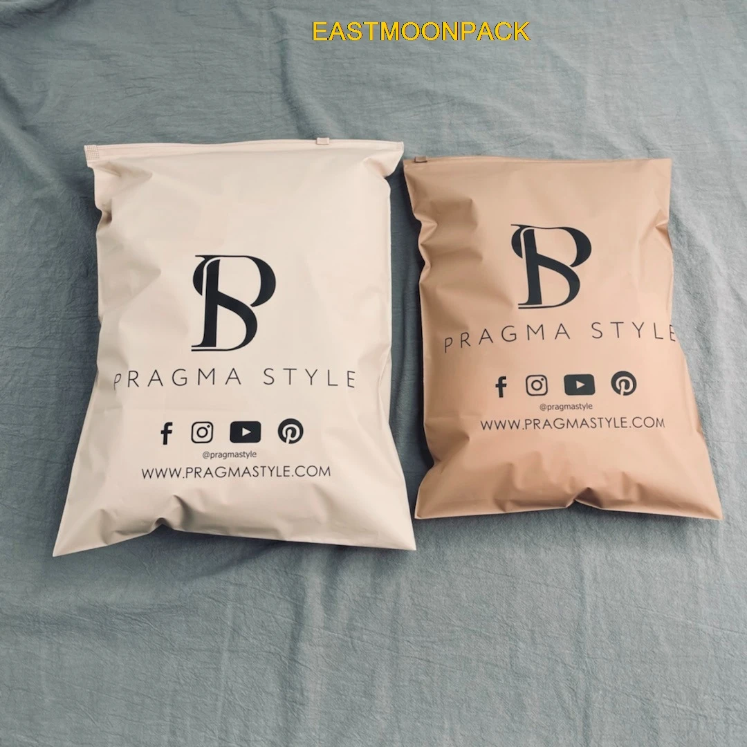Top quality printing Packing Plastic Bag for Clothes, Custom Zipper Lock, Cream Beige nude bag
Top quality printing Packing Plastic Bag for Clothes, Custom Zipper Lock, Cream Beige nude bag