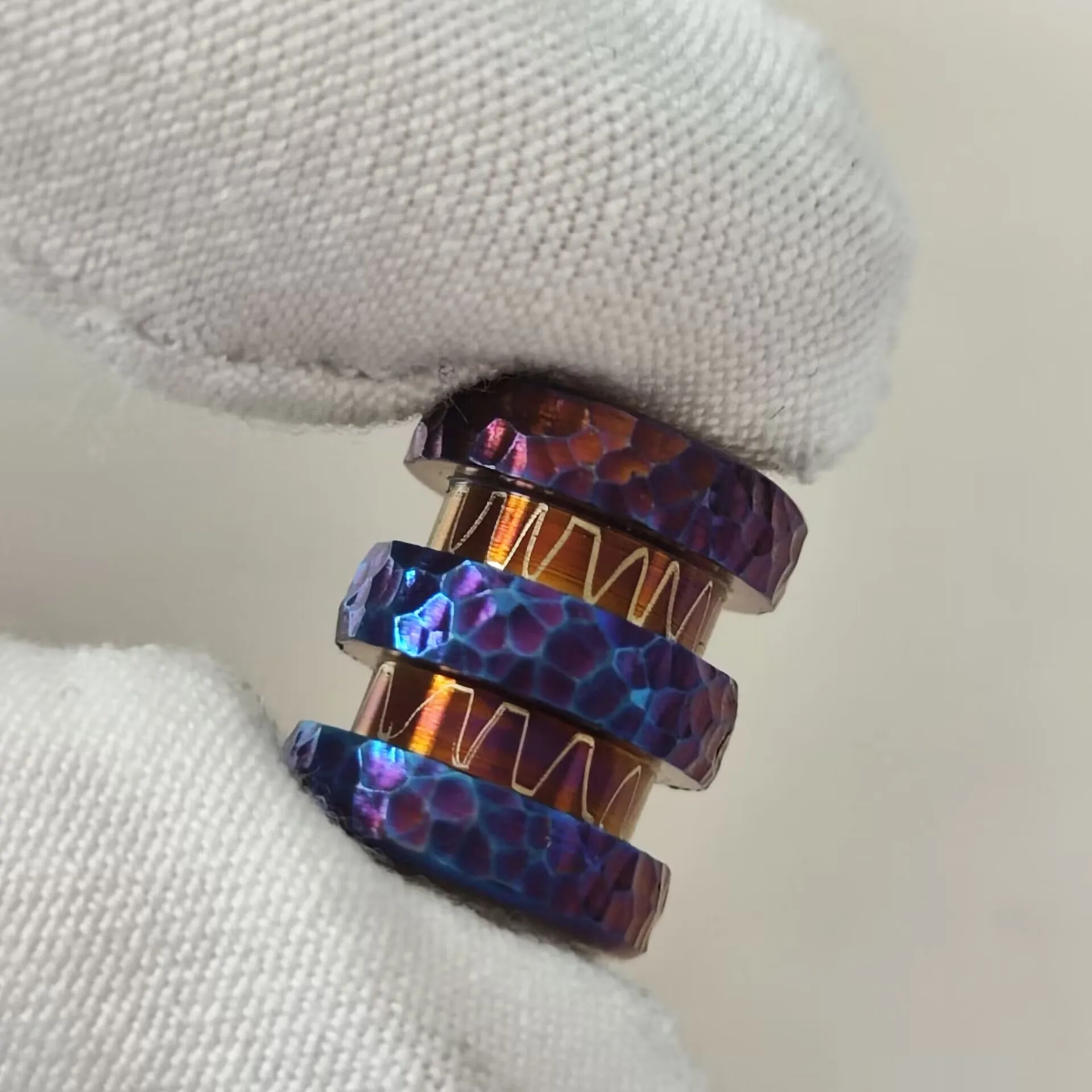 1PC TC4 Titanium Alloy Beads Pendant Keychain DIY Umbrella Rope Beads Pendant
1PC TC4 Titanium Alloy Beads Pendant Keychain DIY Umbrella Rope Beads Pendant